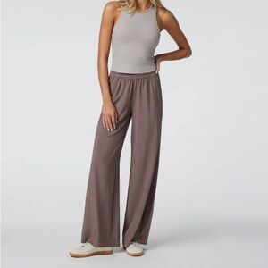 Vuori Villa Wideleg - worn twice!